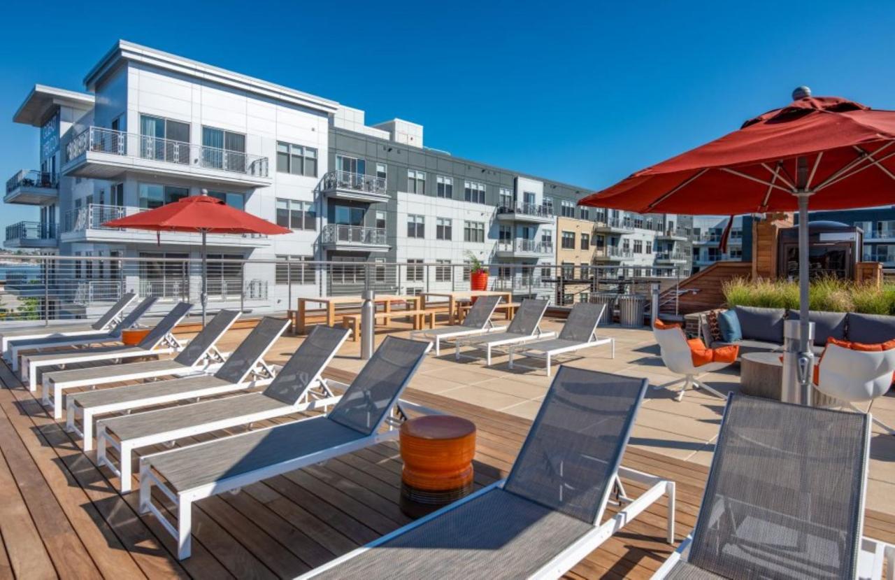 Global Luxury Suites East Boston Exterior photo