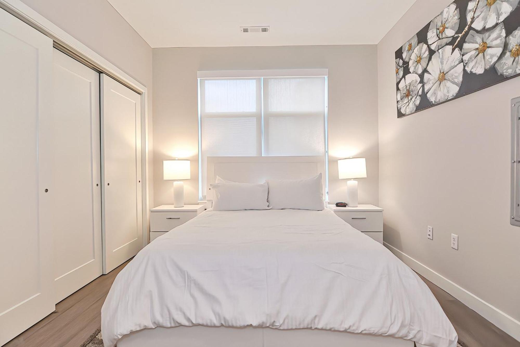 Global Luxury Suites East Boston Room photo