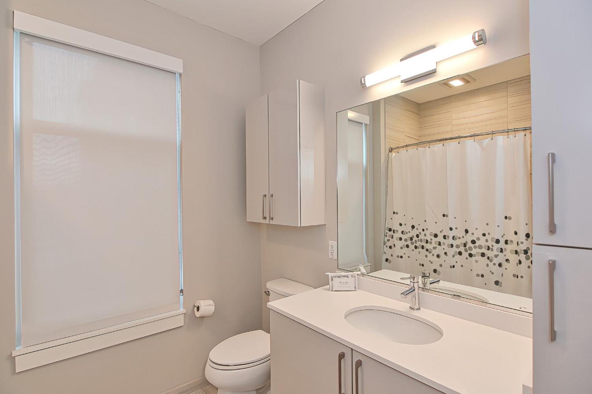 Global Luxury Suites East Boston Room photo