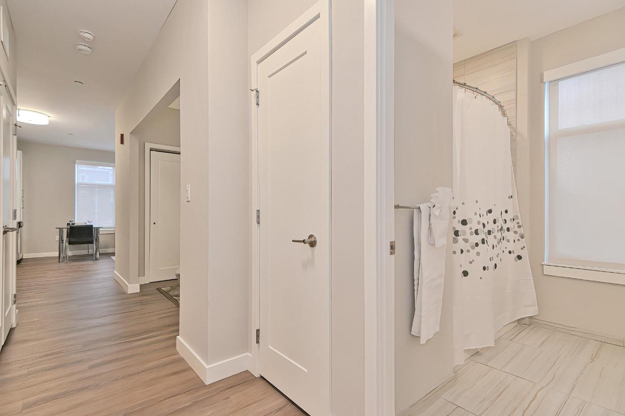 Global Luxury Suites East Boston Room photo
