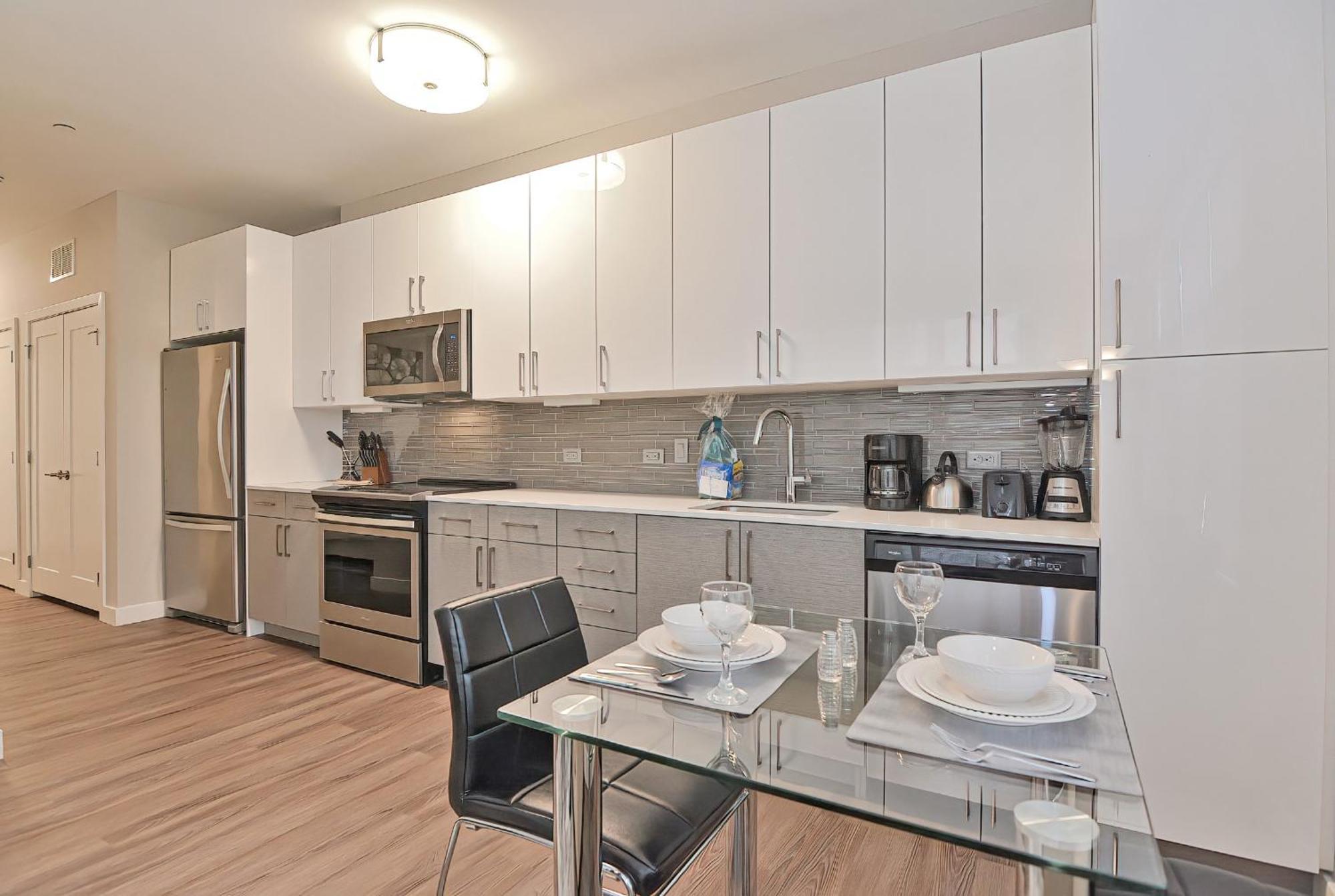 Global Luxury Suites East Boston Room photo